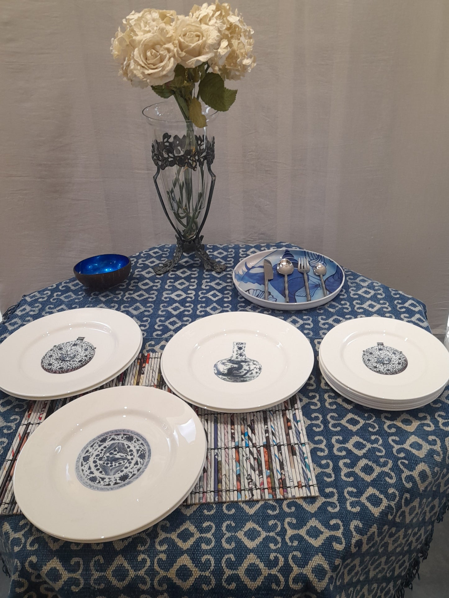 BLUE & WHITE SALAD & DINNER PLATES SET OF 6 - TC 409.4DP