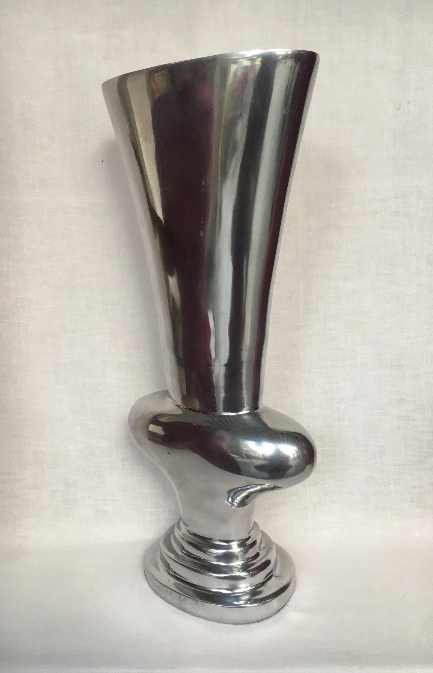 VASE - IQH 28.15