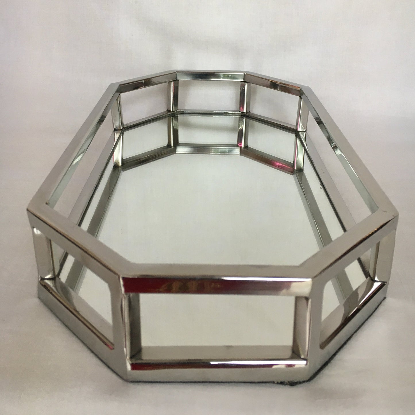 TRAY METAL-GLASS
