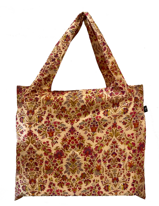 Bag - Shopping Bag with a Pouch