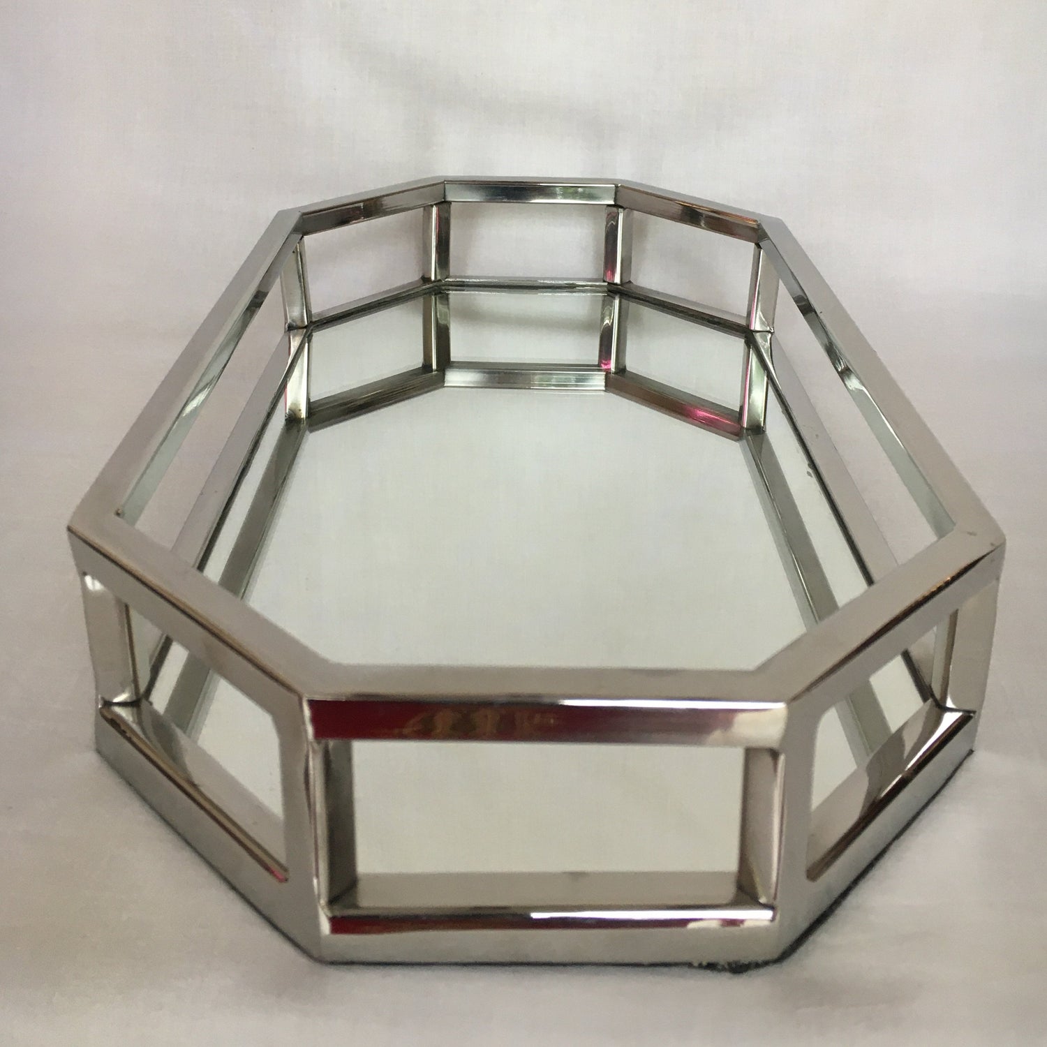 TRAY METAL-GLASS